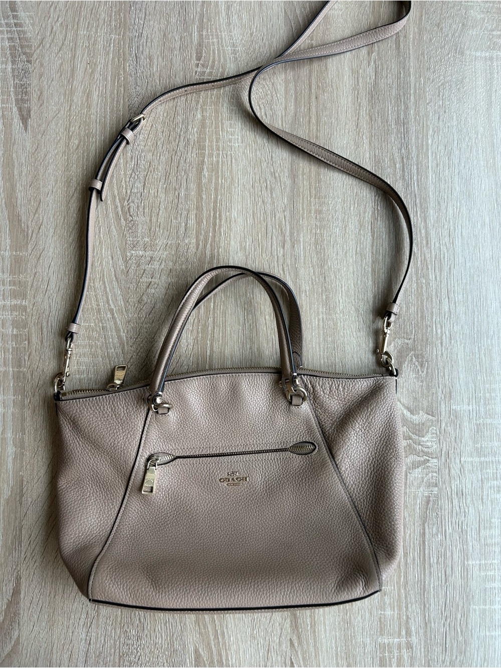 Coach Pebbled Leather Taupe Tote Shoulder Bag Crossbody